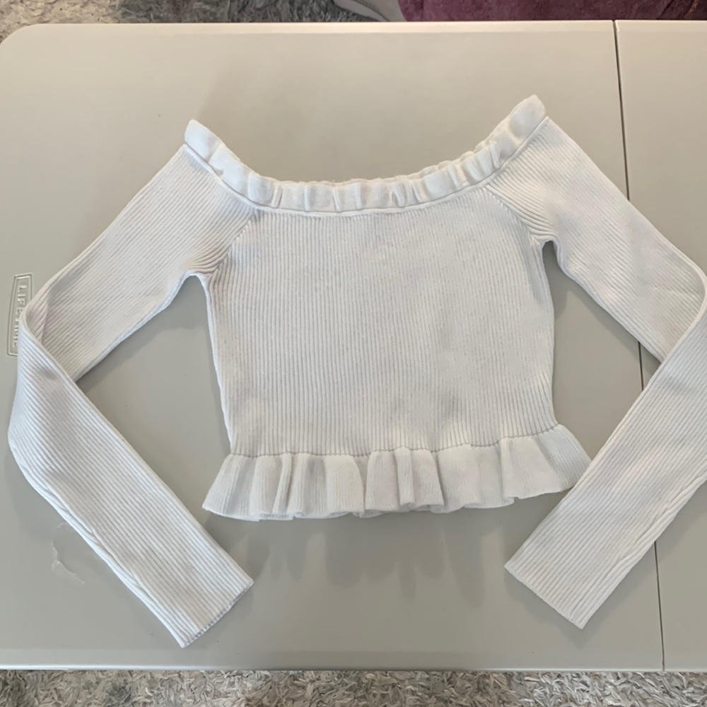 Cropped ribbed off the shoulder white sweater in great condition